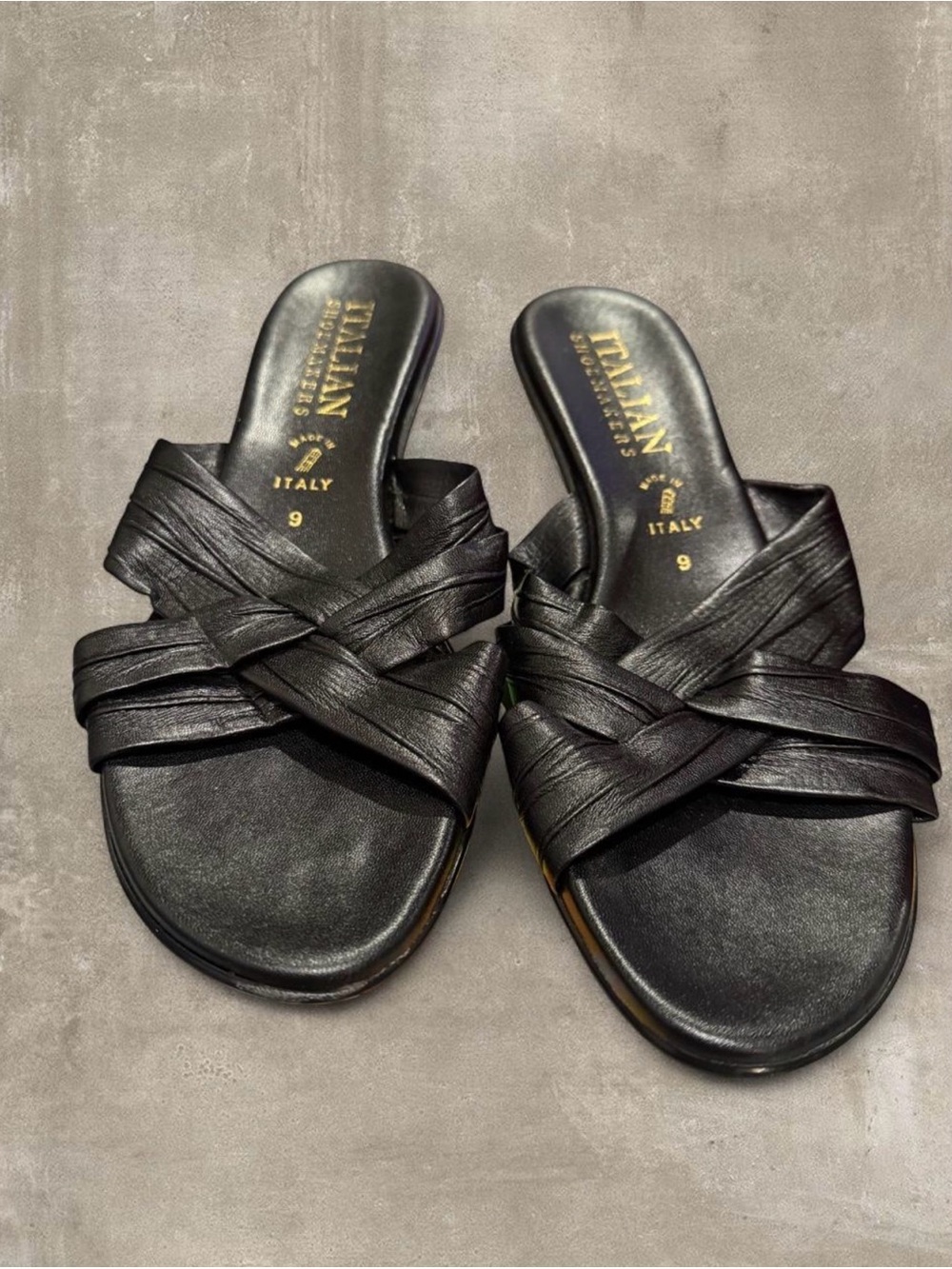 Italian Shoemakers Black Leather Slide Sandals - Women's